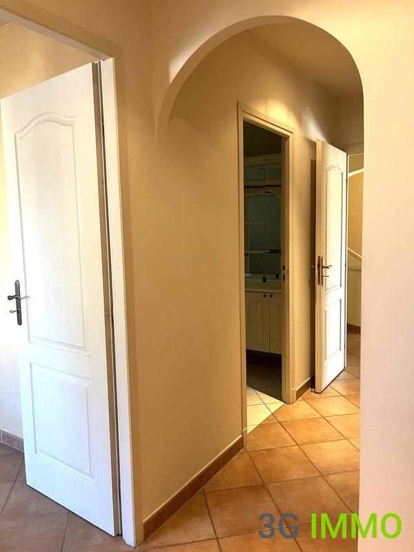 Maison - 123 m² - 4 pièces