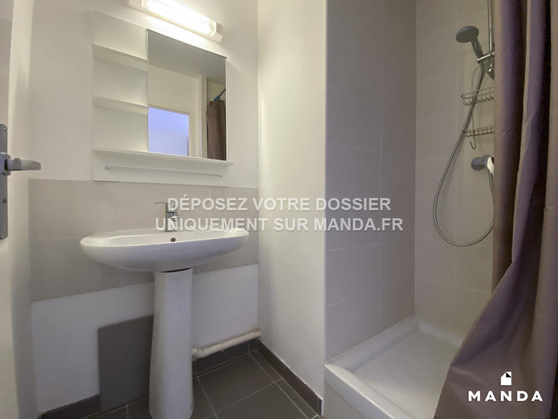 Chambre - 12 m² - 4 pièces