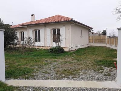 Maison - 94 m² - 5 pièces