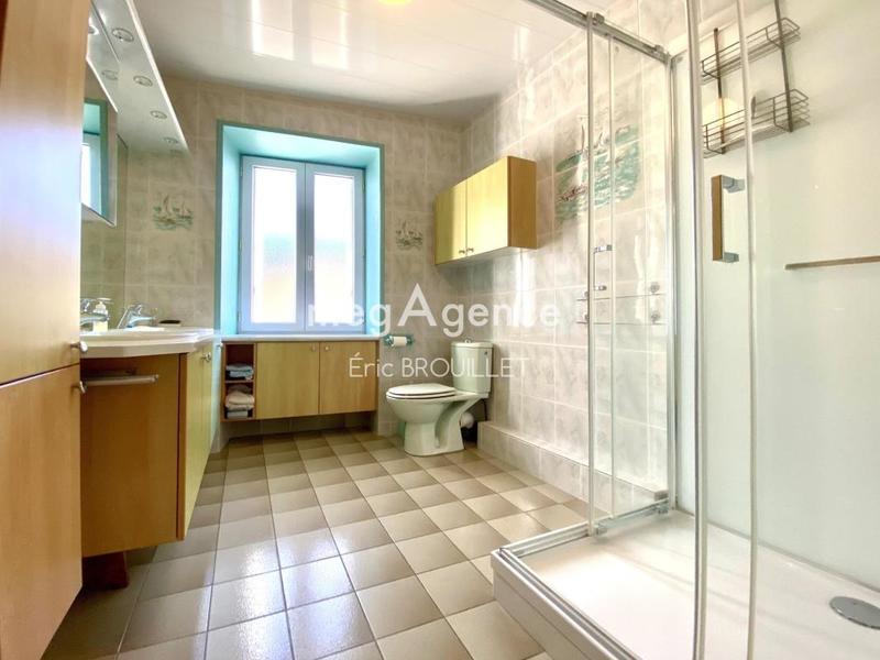 Maison - 154 m² - 9 pièces