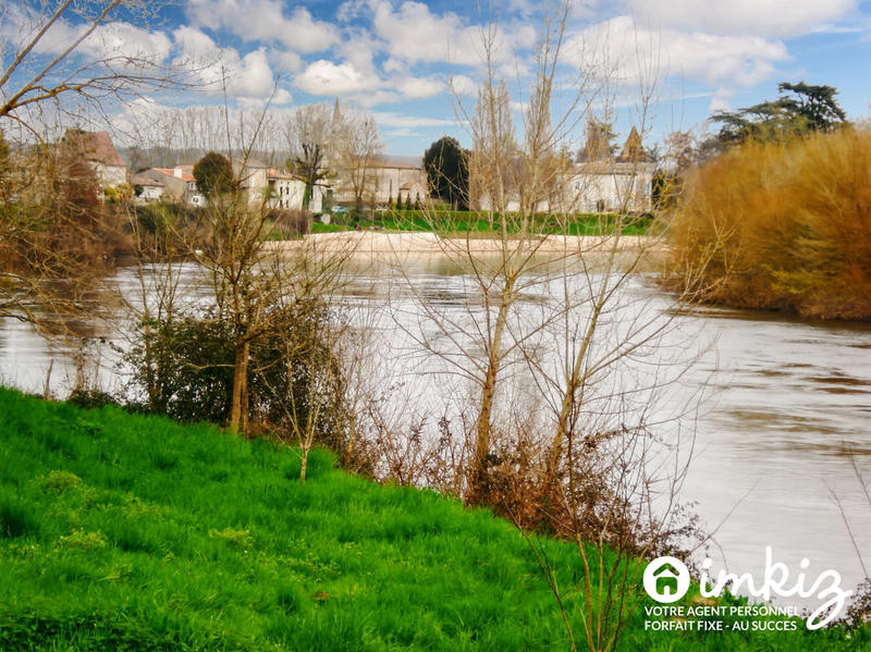 Maison - 304 m² - 10 pièces