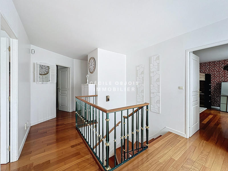 Maison contemporaine - 160 m² - 6 pièces