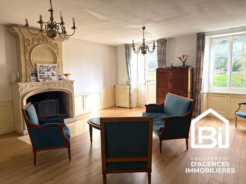 Maison en pierre - 185 m² - 7 pièces