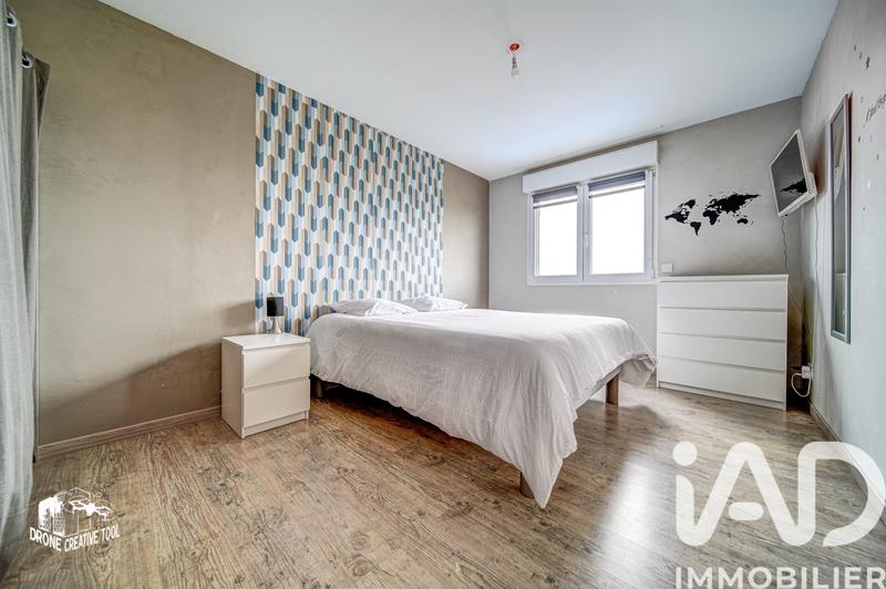 Maison - 166 m² - 8 pièces