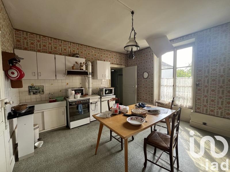 Maison de village - 234 m² - 8 pièces