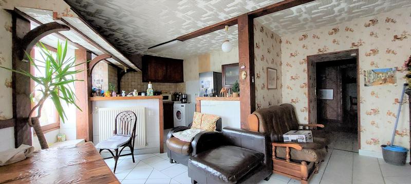 Maison - 255 m² - 7 pièces