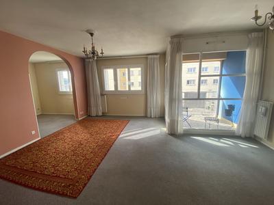 Appartement - 72 m² - 4 pièces