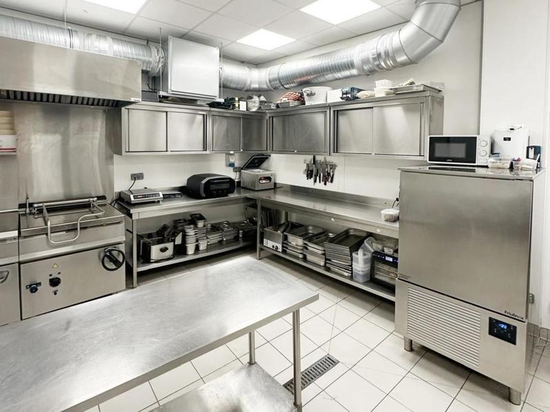 Local commercial - 73 m²