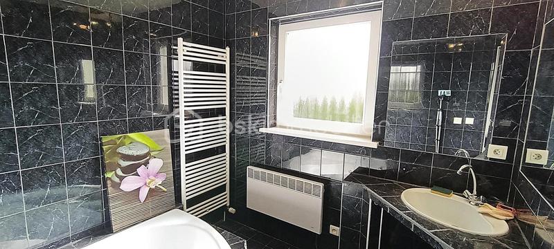 Maison - 84 m² - 6 pièces