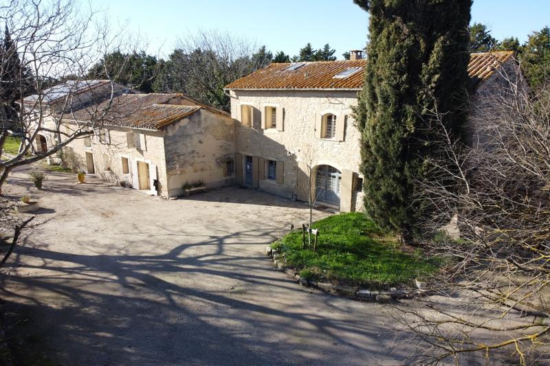 Mas - 480 m² - 11 pièces