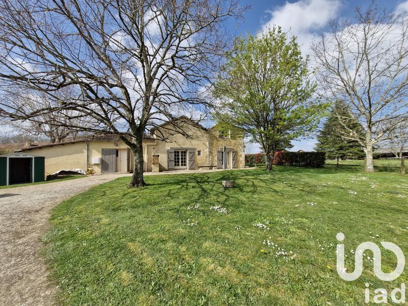 Maison - 430 m² - 1 pièce