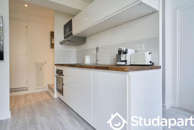 Chambre - 10 m² - 1 pièce