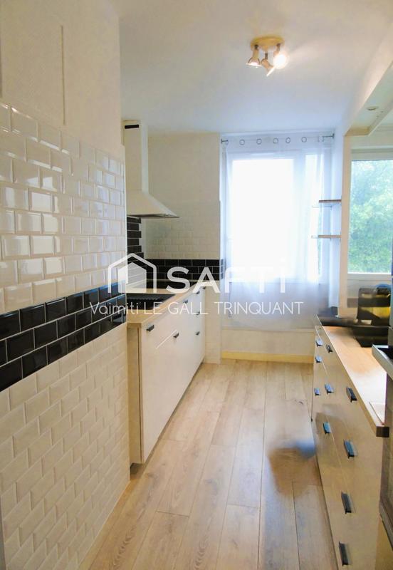 Appartement - 79 m² - 5 pièces