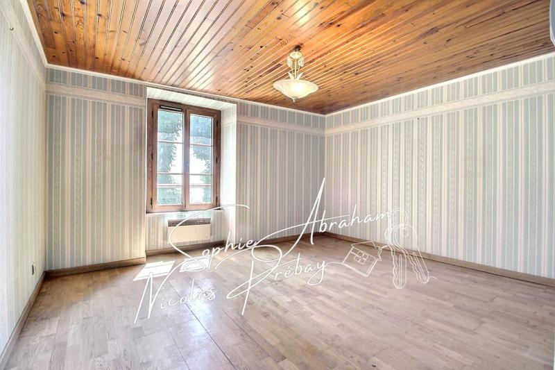 Maison - 138 m² - 6 pièces