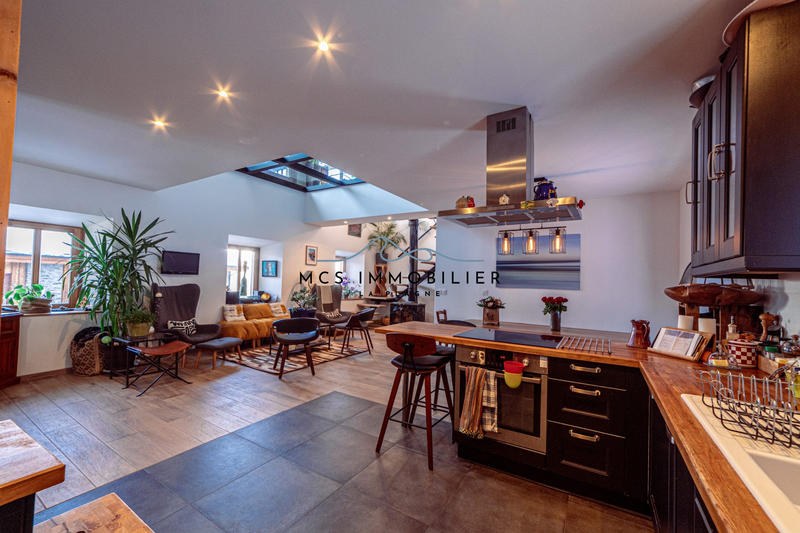 Châlet - 176 m² - 6 pièces