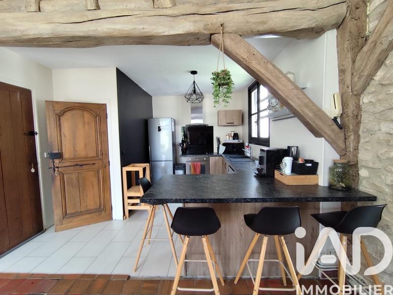 Maison - 210 m² - 6 pièces