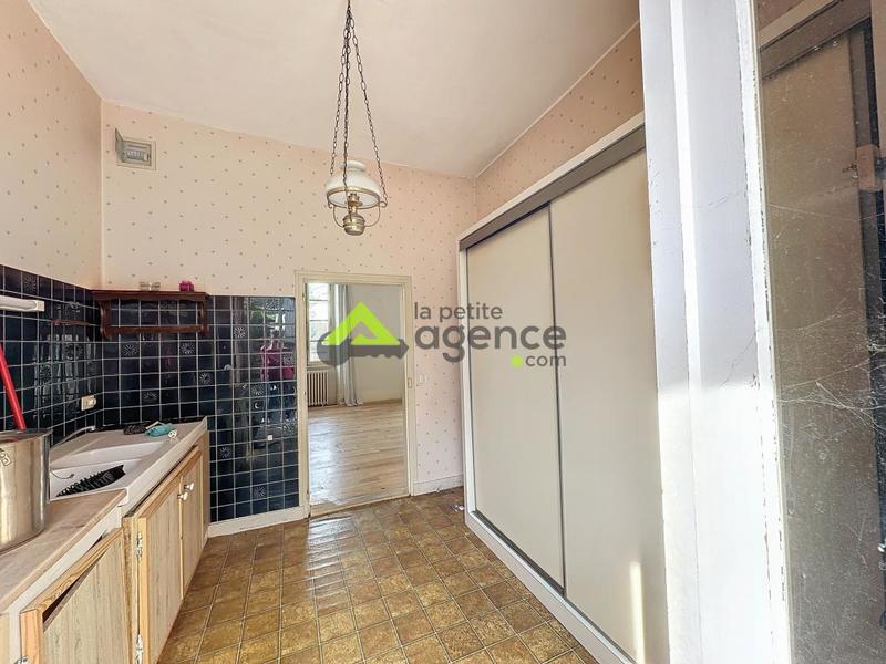 Immeuble - 273 m² - 14 pièces