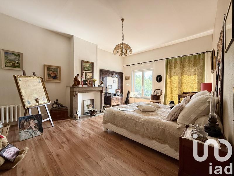 Maison - 295 m² - 6 pièces