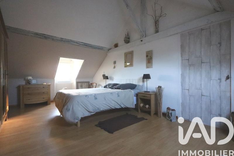 Maison - 223 m² - 10 pièces