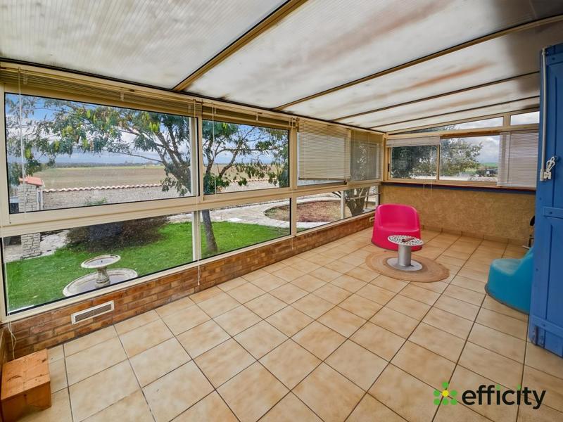 Maison - 200 m² - 6 pièces