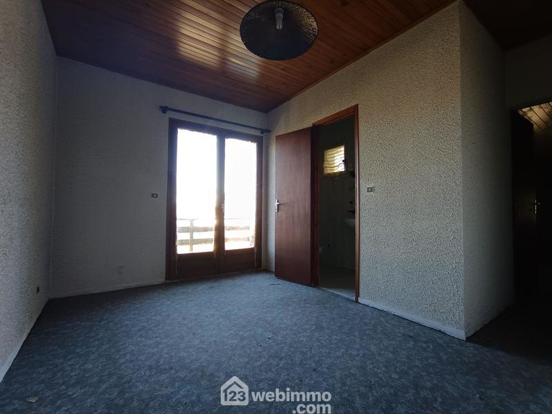 Maison - 200 m² - 6 pièces