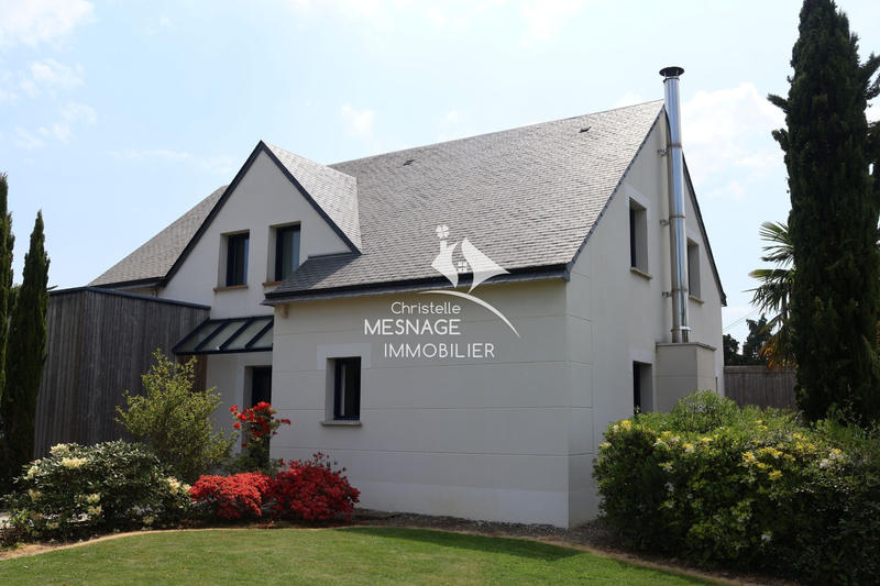 Maison - 150 m² - 8 pièces