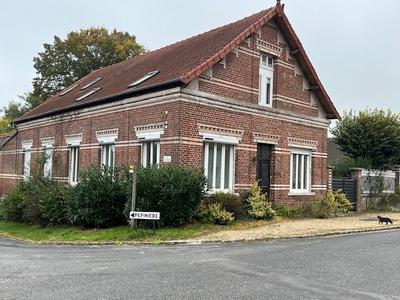 Maison - 258 m² - 6 pièces