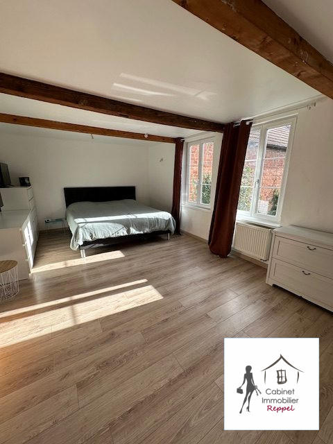 Maison - 340 m² - 10 pièces