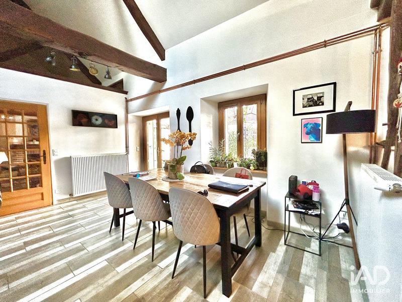 Maison - 188 m² - 6 pièces