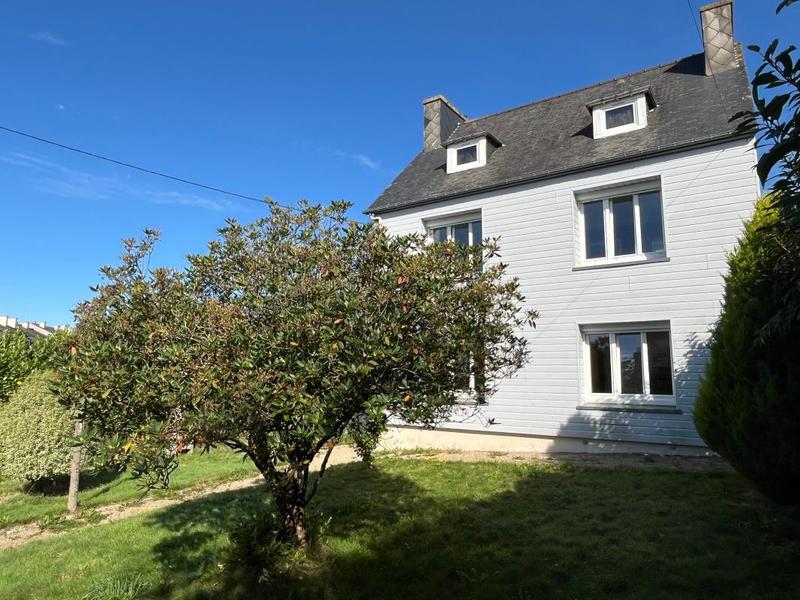 Maison - 94 m² - 4 pièces