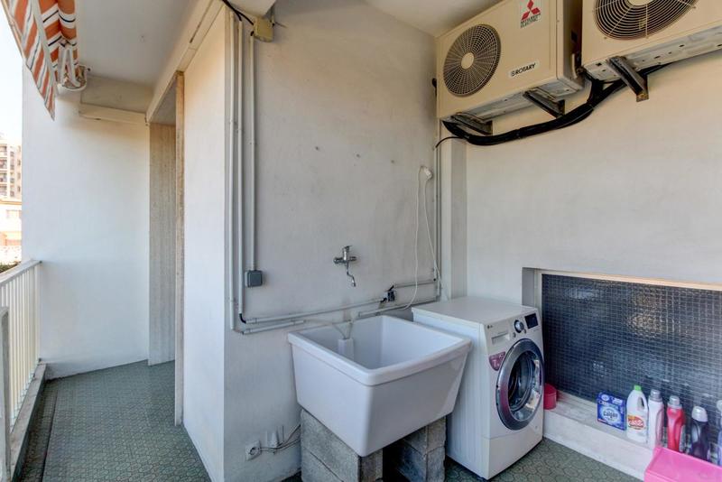 Appartement - 160 m² - 5 pièces