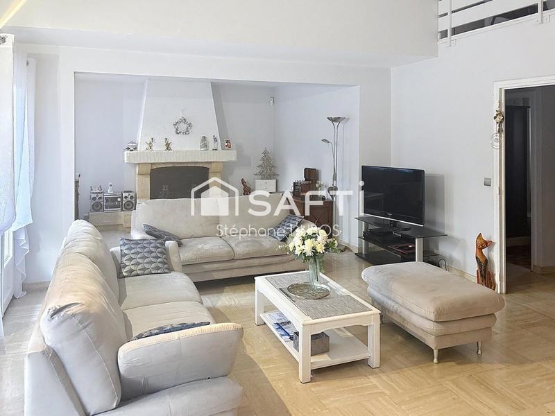 Maison - 156 m² - 7 pièces