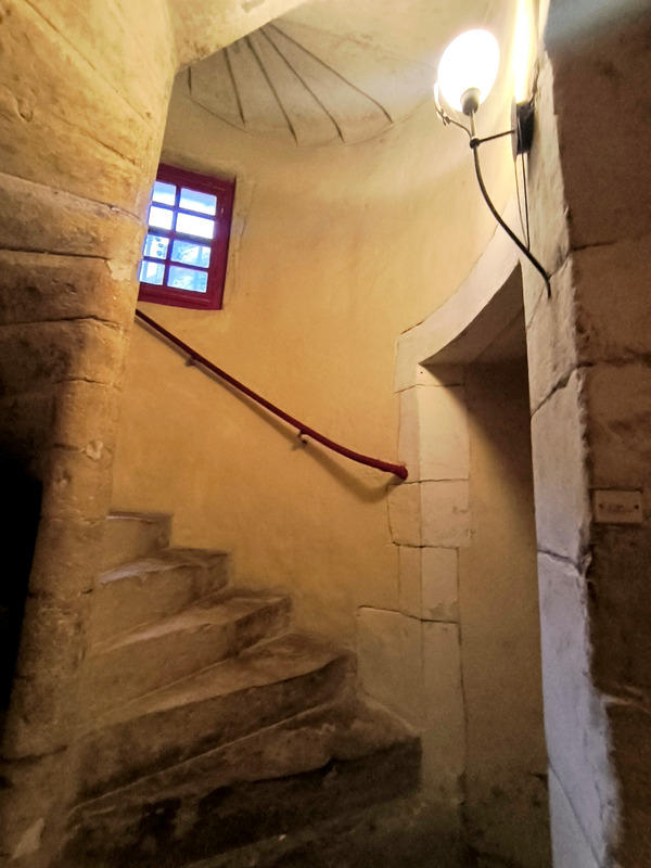 Maison - 229 m² - 8 pièces