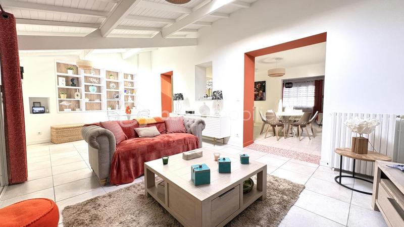 Maison de ville - 146 m² - 6 pièces