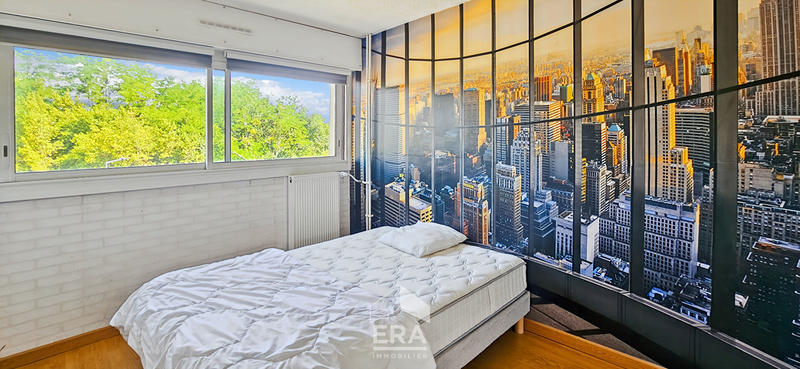 Appartement - 110 m² - 5 pièces