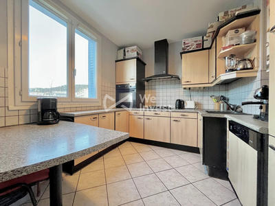 Appartement - 79 m² - 4 pièces