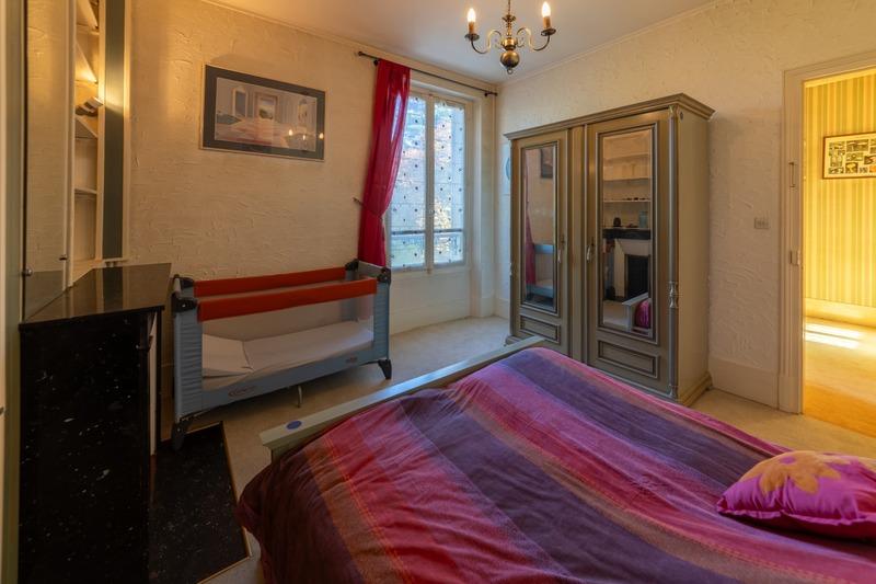 Maison bourgeoise - 308 m² - 11 pièces