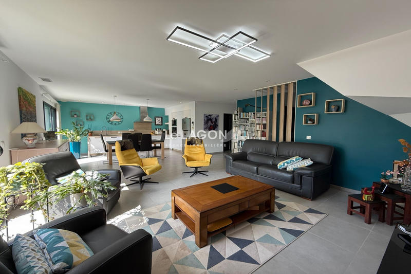 Maison - 125 m² - 6 pièces