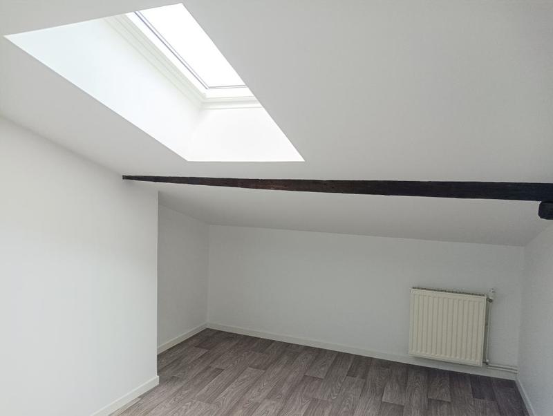 Appartement ancien - 62 m² - 3 pièces