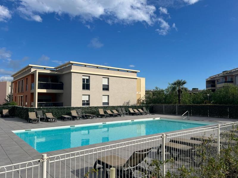 Appartement - 82 m² - 4 pièces