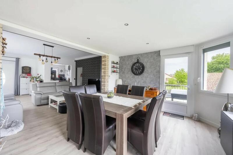 Maison - 192 m² - 8 pièces