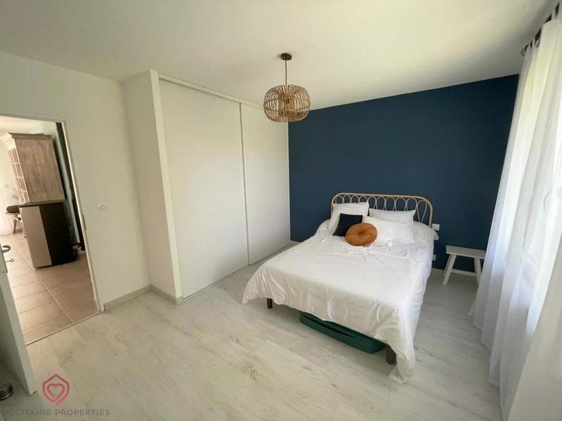 Maison - 163 m² - 8 pièces