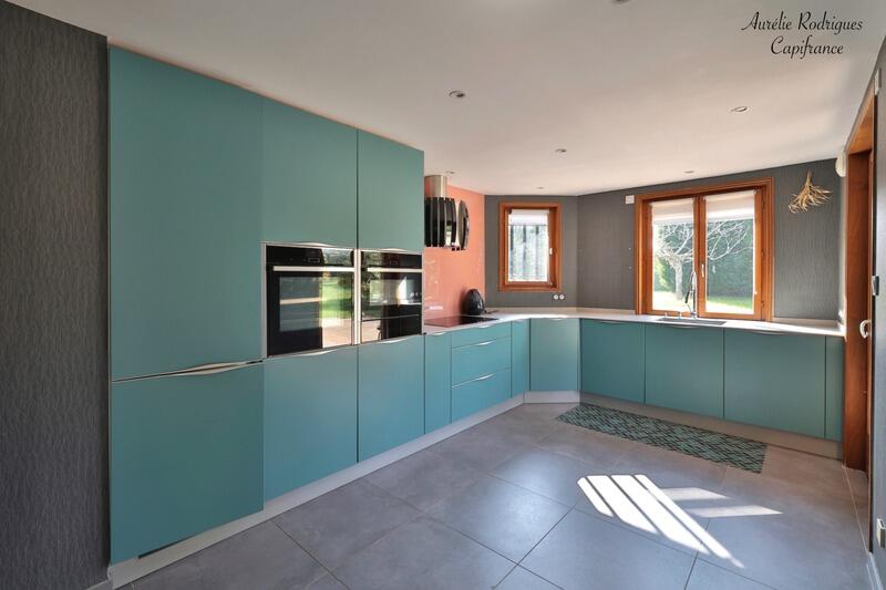 Maison - 208 m² - 7 pièces