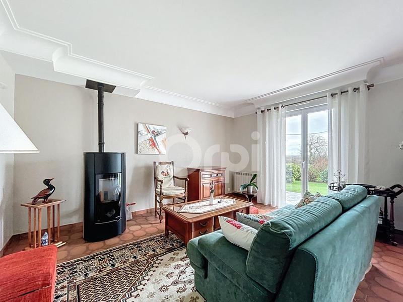 Maison - 141 m² - 5 pièces