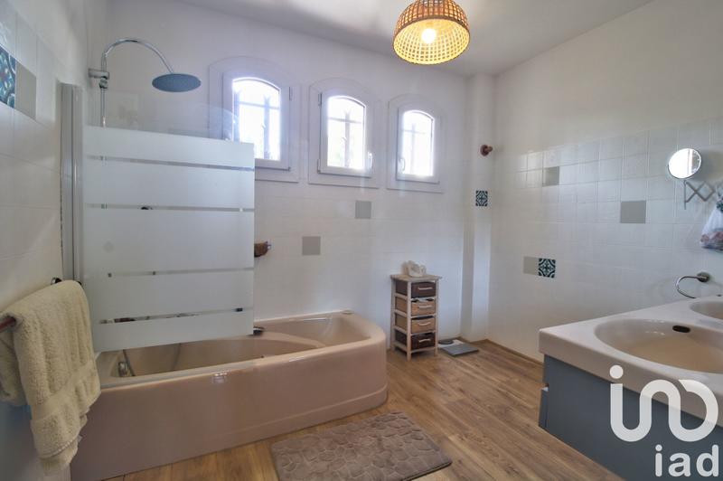 Maison - 159 m² - 6 pièces