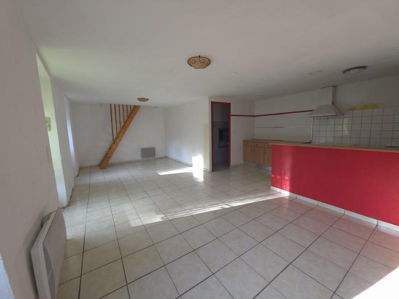 Maison - 107 m² - 7 pièces