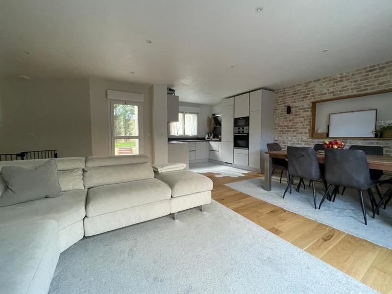 Duplex - 133 m² - 4 pièces