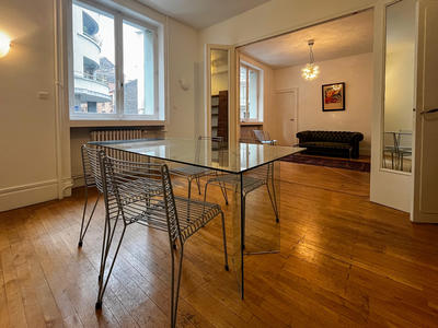 Appartement - 77 m² - 3 pièces