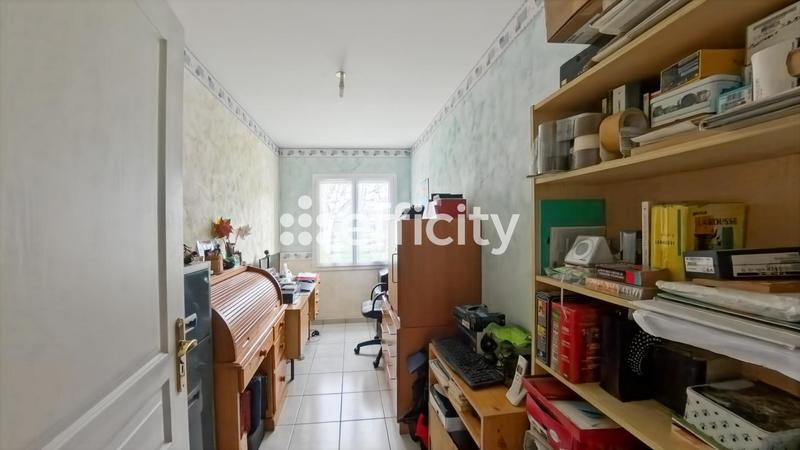 Maison - 178 m² - 7 pièces