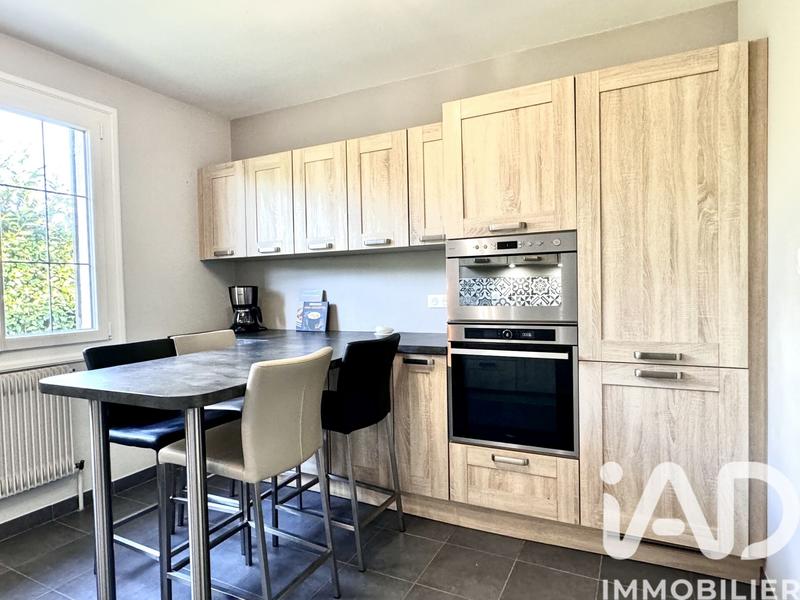 Maison - 179 m² - 5 pièces